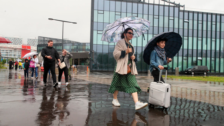 Полярный воздух дойдет до Москвы: резкое снижение температуры и "осенние" дожди прогнозируют синоптики