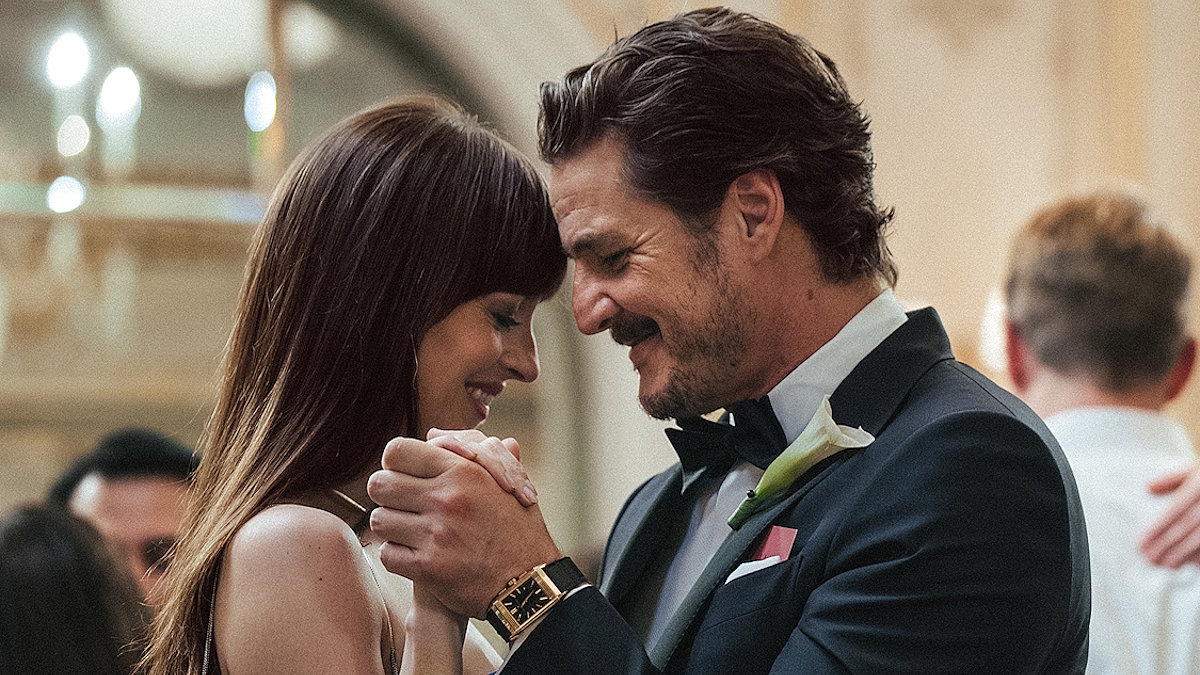 Кадр из фильма "Материалистка"