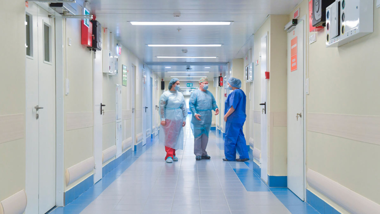 Омбудсмен рассказала о состоянии ребенка, на которого напал незнакомец в Шереметьеве