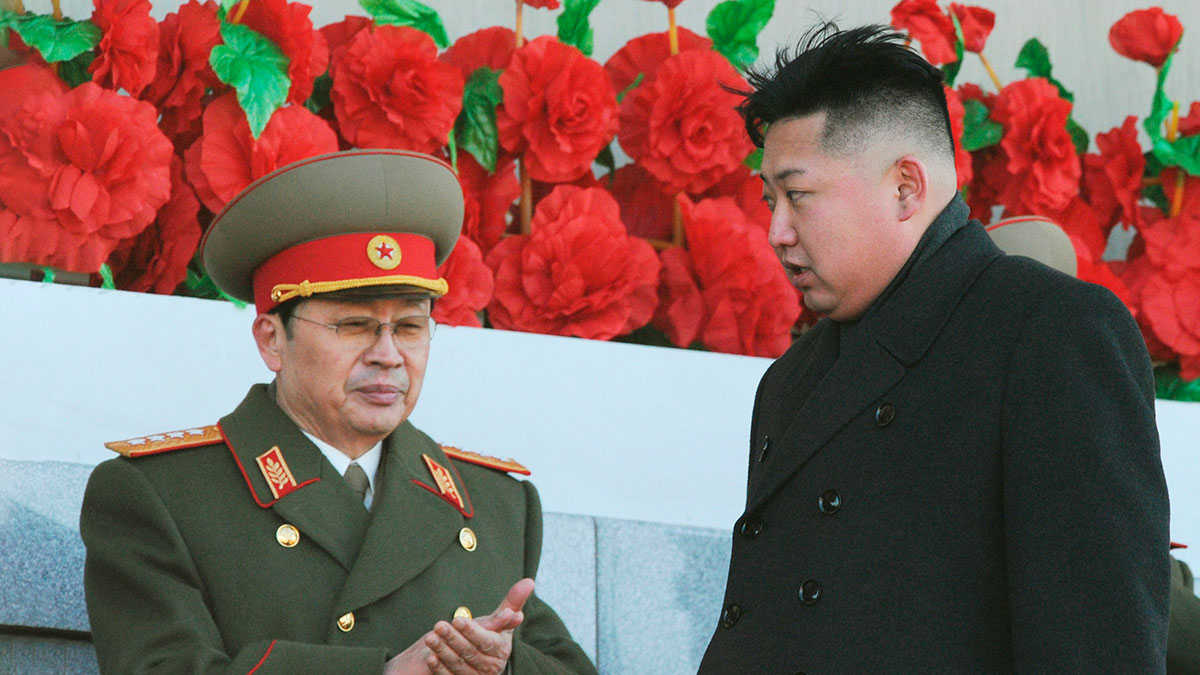 Чан Сон Тхэк и лидер КНДР Ким Чен Ын