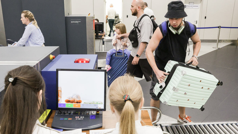 В Сочи пресечена контрабанда драгоценностей на 32 млн рублей