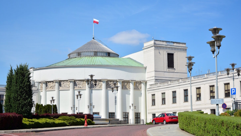 Парламент Польши выразил вотум доверия правительству премьер-министра Туска