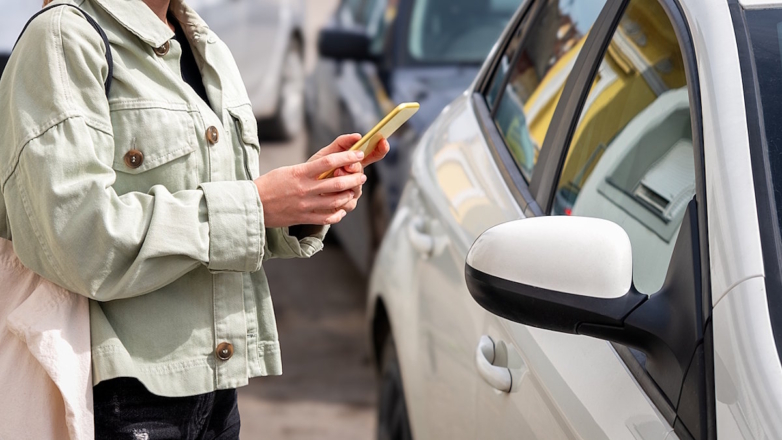 Принятие законопроекта о локализации для каршеринга поддержал Минпромторг