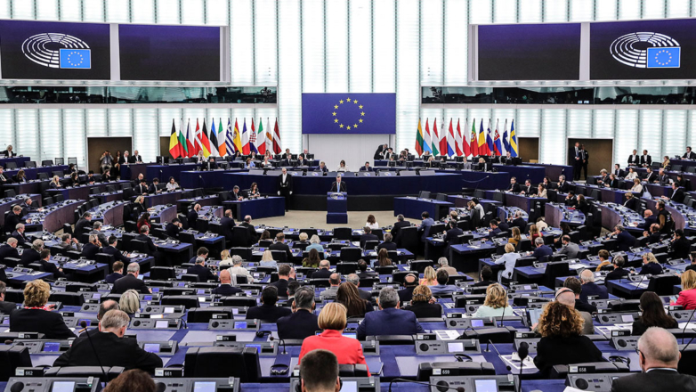 Болгария присоединяется к еврозоне: ЕП одобрил вступление с 2026 года