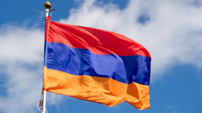 Пашинян извинился за резкие выражения в адрес церкви