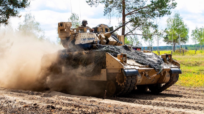 Rheinmetall получила контракт на $31 млн на восстановление Bradley для ВСУ