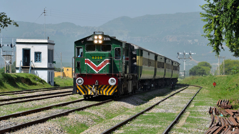 Пакистан намерен запустить железнодорожное сообщение с Россией