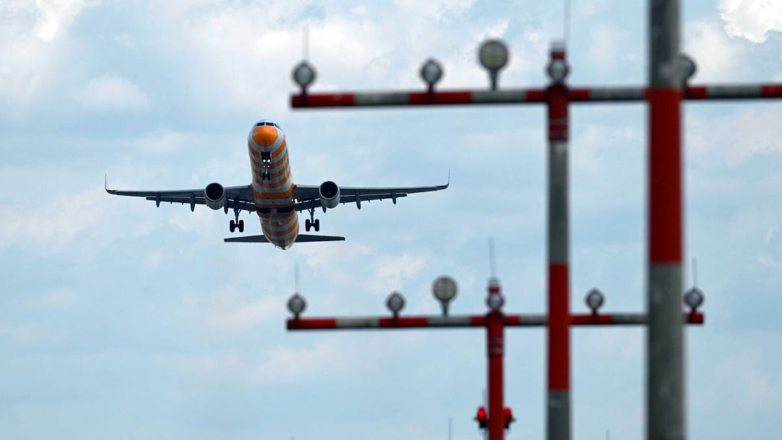 Рейсовый Boeing немецкой авиакомпании загорелся в воздухе