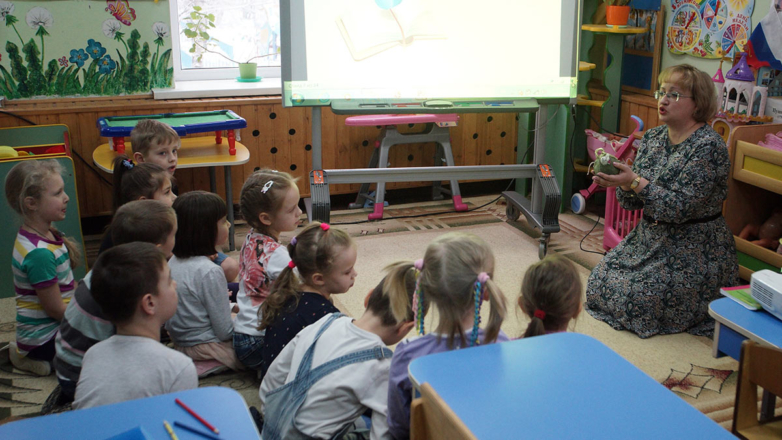 "Разговоры о важном" начнут проводить в детсадах