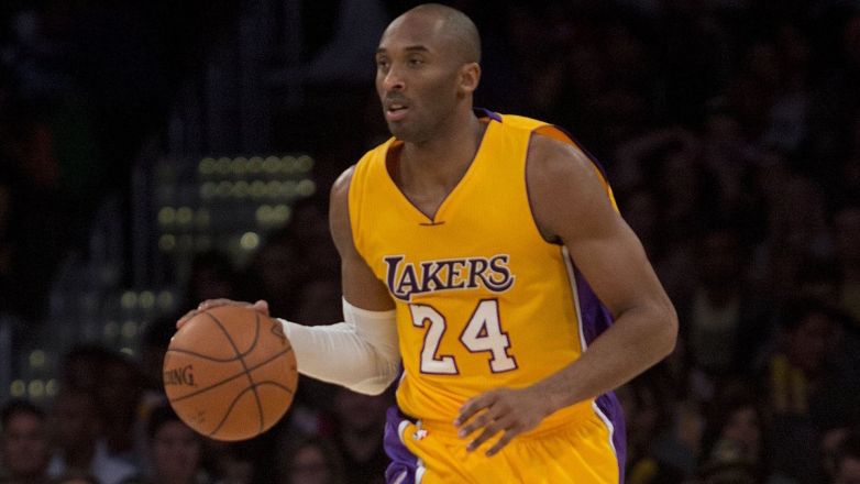 Warner Bros. работает над биографическим фильмом о Коби Брайанте