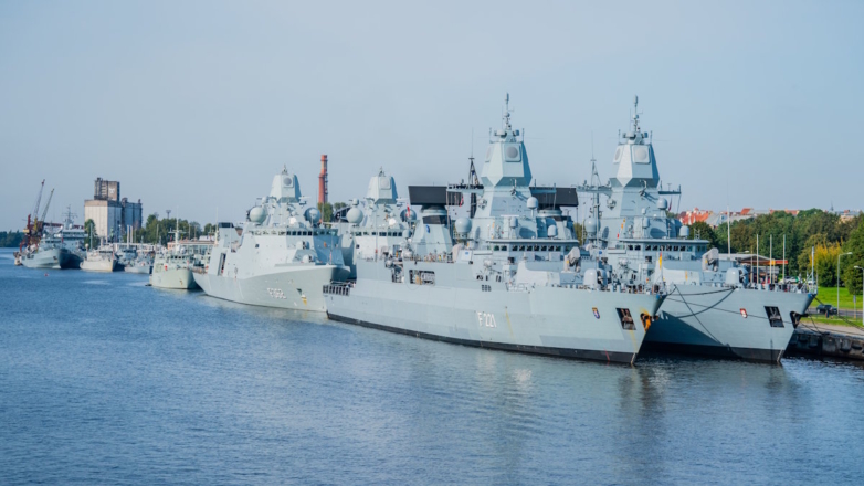 Порты ФРГ просят у властей денег, ссылаясь на угрозу "войны"