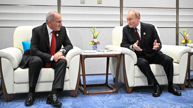 Путин встретился с Пашиняном