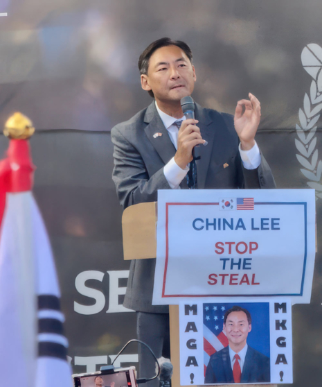 Морс Тан, бывший посол США по особым поручениям в сфере глобального уголовного правосудия,