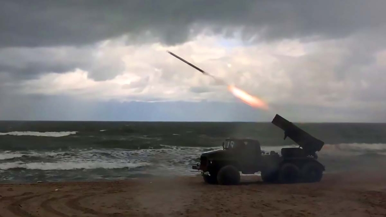 Балтфлот отрабатывает борьбу с подводными диверсантами в рамках учений “Запад-2025”