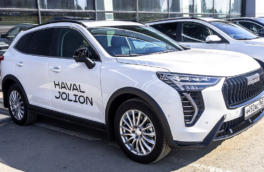 Самый популярный кроссовер в России обновился и вышел на рынок