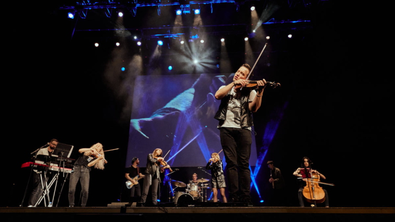 Симфоническое караоке-шоу "Мировые рок-хиты" пройдет в Зелёном театре ВДНХ