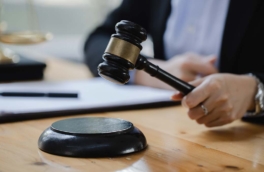 Бывший глава "Трансконтейнера" и FESCO Исурин заключен под стражу; его обвиняют в мошенничестве