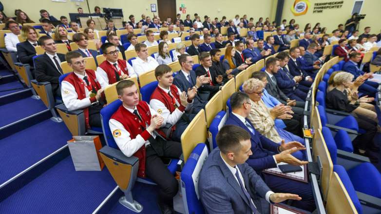 Верхняя Пышма встретила новый учебный год