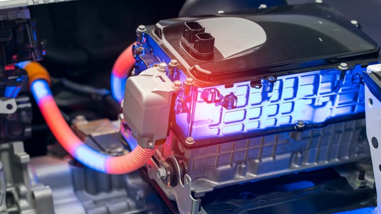 В Китае создали аккумулятор для электромобилей, который обеспечивает пробег более 1000 км на одной зарядке