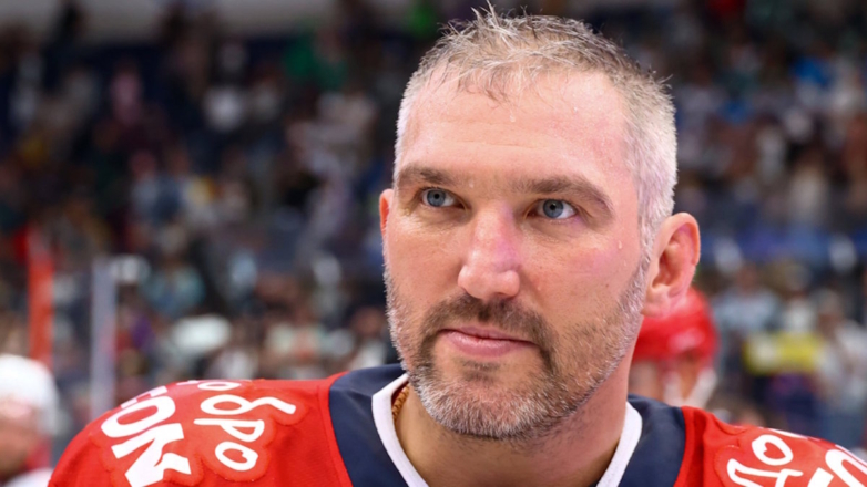 Самыми популярными в межсезонье НХЛ стали джерси Капризова и Овечкина