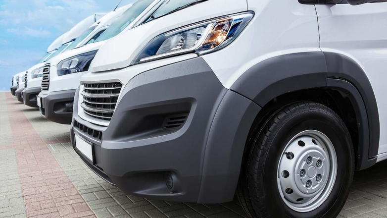 Продажи легких коммерческих автомобилей в России с начала года упали на 18%