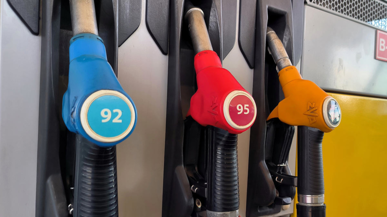 АИ-92 подешевел на бирже на 12,2% за три дня