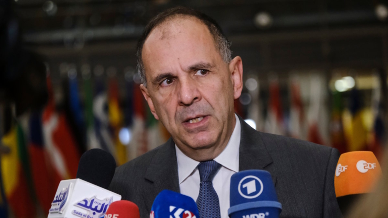 Глава МИД Греции сравнил ЕС с павшей Македонской империей