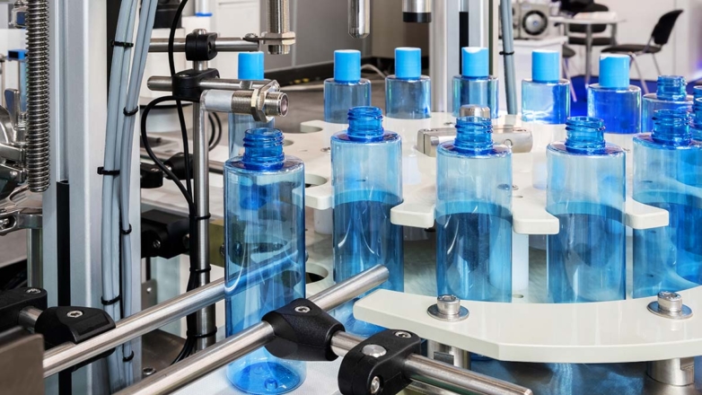 Производство парфюмерии, косметики и бытовой химии в Москве выросло почти на 40%