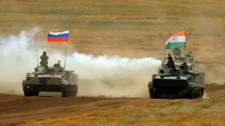 Начались совместные военные учения России и Индии