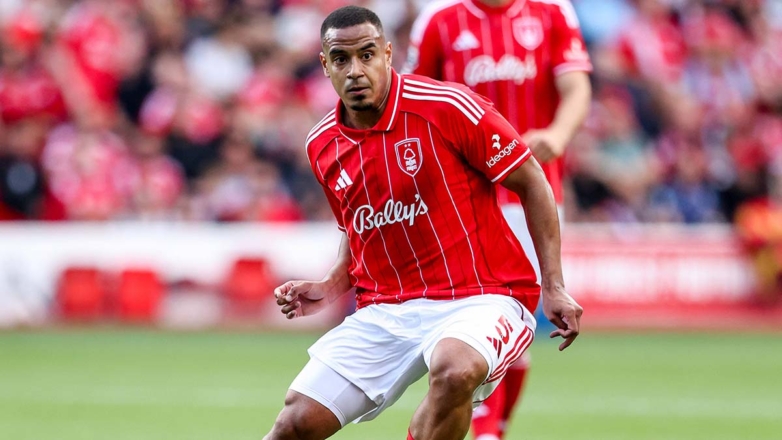 Футболист "Ноттингем Форест" Мурилло может перейти в "Баварию" или "Челси"