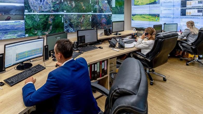 "Кузбассразрезуголь" разработал национальный стандарт систем безопасности для угольных разрезов