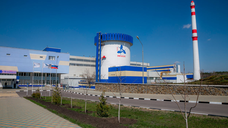 Украинский беспилотник столкнулся с градирней Нововоронежской АЭС