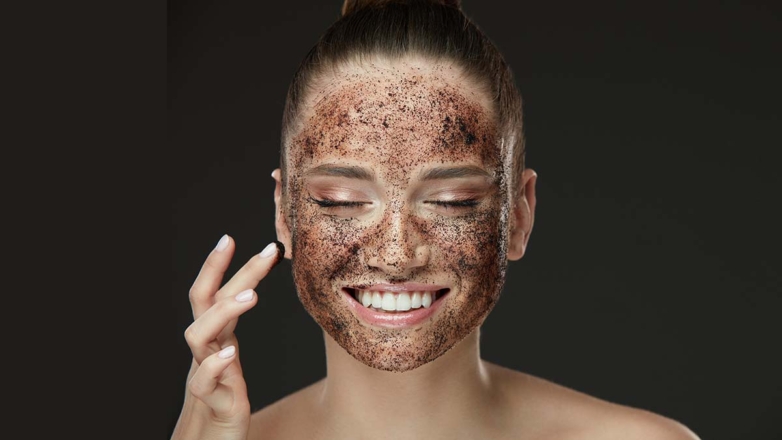 Какой уход выбрать, чтобы не навредить коже: 5 опасных бьюти-трендов