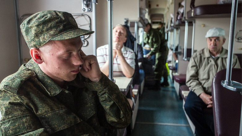 Правкомиссия одобрила исключение самовольного оставления службы из призывного срока