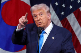 Трамп в грубой форме потребовал от Ирана открыть Ормузский пролив