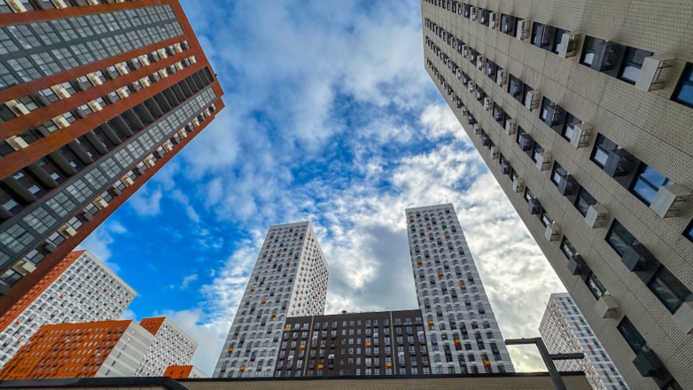 Квартиры в новостройках Москвы подорожали за год на треть