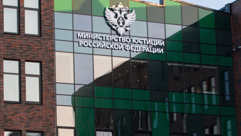 DOXA и бывший замглавы администрации президента РФ Савостьянов признаны иноагентами