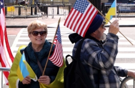 В марте 200 тыс. беженцев с Украины могут потерять право на пребывание в США