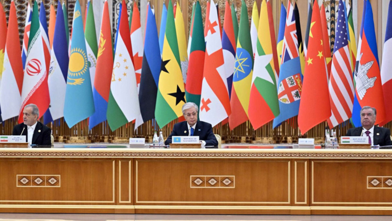 Странам нужен масштабный диалог: глава Казахстана поделился своим видением "справедливого и устойчивого миропорядка"