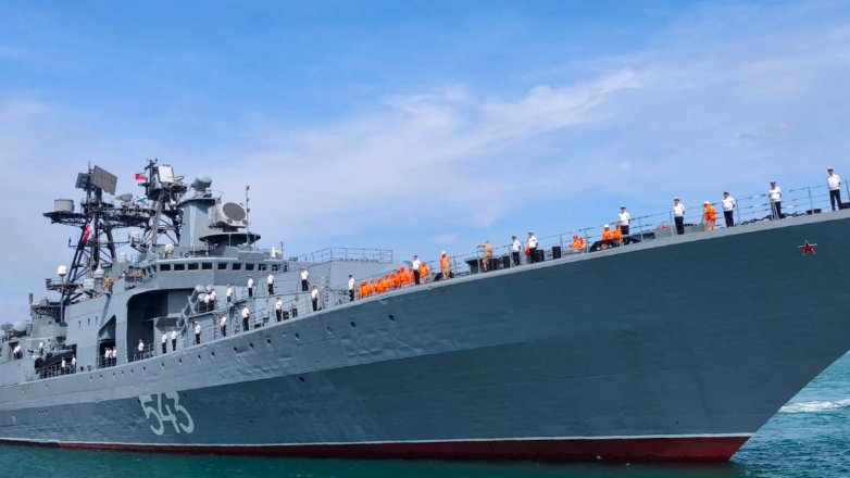 Российские корабли вышли в Красное море