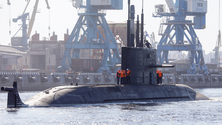Балтийский флот пополнил еще один носитель "Калибров" – подводная лодка "Великие Луки"