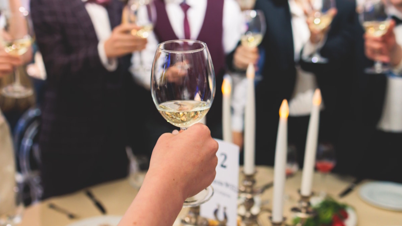 Интерес российских компаний к новогодним корпоративам резко сократился