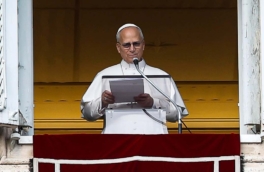 Лев XIV призвал к миру в своем пасхальном послании