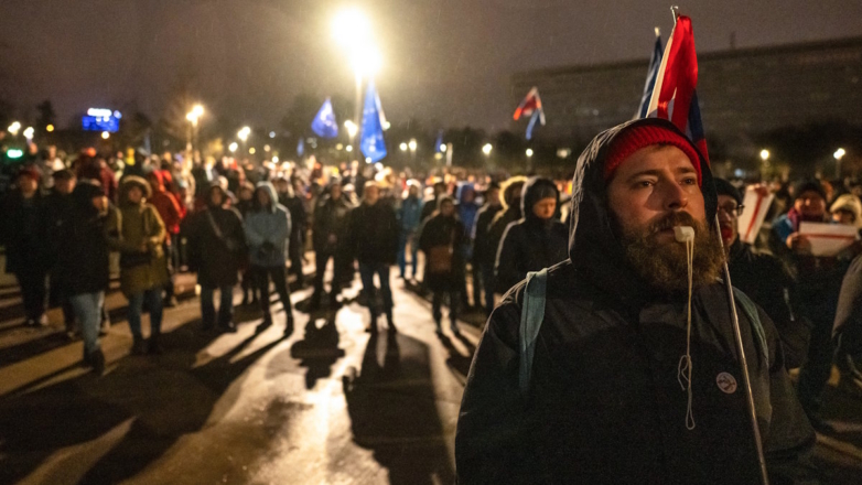 Массовая антиправительственная акция прошла в Братиславе