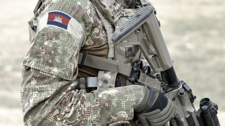 Камбоджа ударила из "Градов" по войскам Таиланда