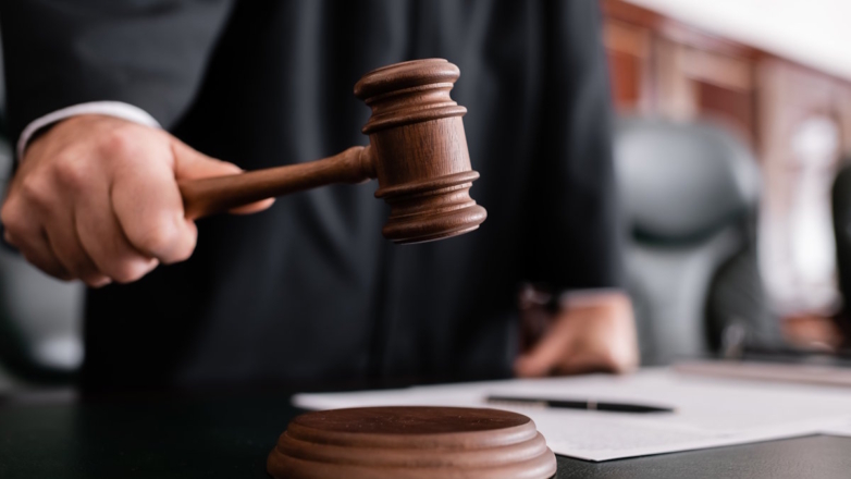 Суд принял решение о ликвидации Нового московского банка