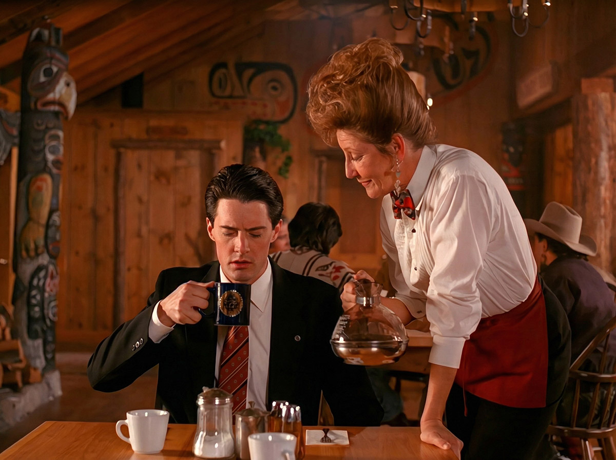 кадр из сериала "Твин Пикс"