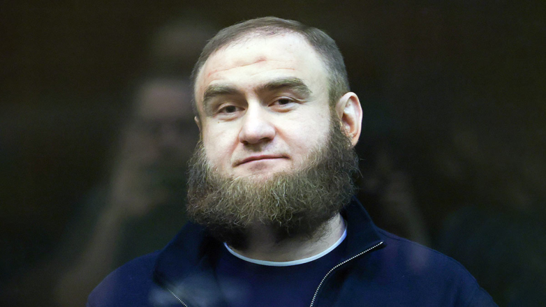 Экс-сенатору Арашукову добавили 10 лет к пожизненному сроку за дачу взятки в колонии