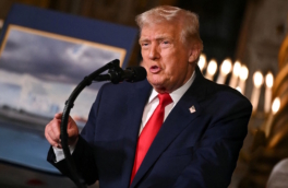 Трамп объявил о морской блокаде Ормузского пролива