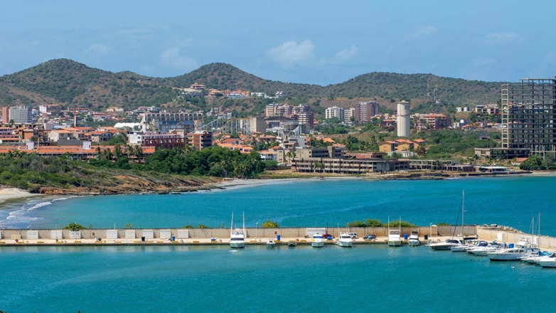 В Каракасе нет оформивших туры россиян – АТОР